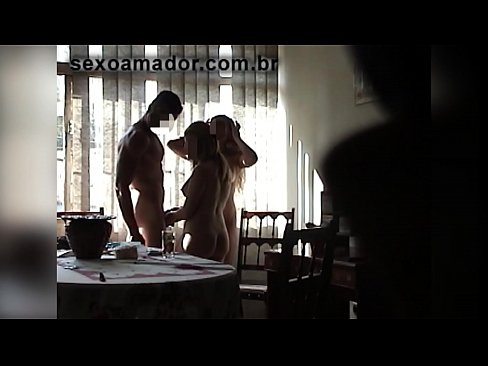 ❤️ Amigos sexuais convidam um homem gigante e uma ménage à trois com ele ️ Porno vídeo em nós pt-br.pornoxlxx.ru ❌