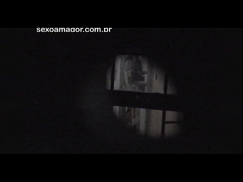 ❤️ Lourinho é secretamente filmado por um voyeur de bairro escondido atrás de tijolos ocos ️ Porno vídeo em nós pt-br.pornoxlxx.ru ❌
